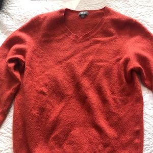 UNIQLO 100% cashmere sweater